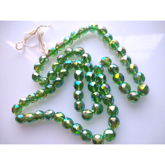 60 Vintage Green Glass Aurora Borealis Retro Beads Jewelry Crafts NOS 8mm German - Picture 5 of 5